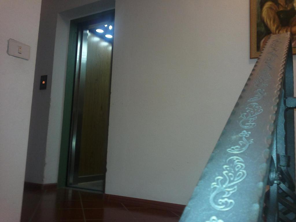 Hotel Serenella カナール・サン・ボーヴォ エクステリア 写真